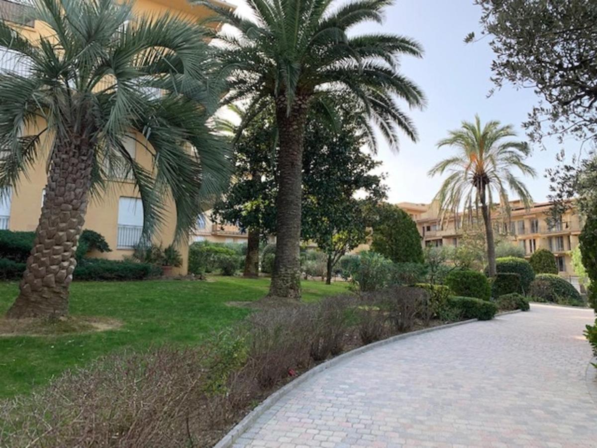 Saint-Tropez Apartamento Exterior foto